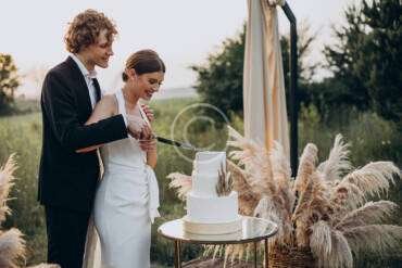 Exceptional wedding venues: couple’s giude